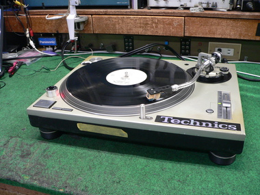 【ジャンク品】Technics SL-1200MK3D シルバー RCA接触不良 町田電化サービス｜家電 修理の公式ブログ:Thechnics SL-1200MK3D 修理
