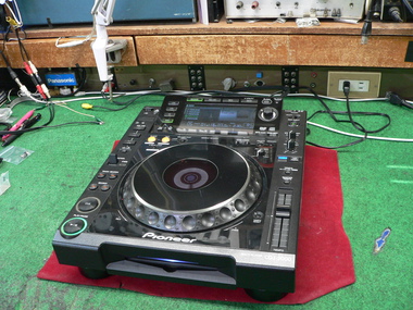 町田電化サービス｜家電 修理の公式ブログ:PIONEER CDJ-2000 修理 沖縄