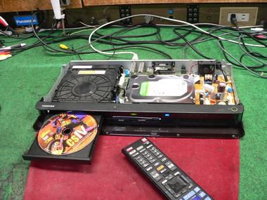 町田電化サービス｜家電 修理の公式ブログ:TOSHIBA REGZA DBR-T670
