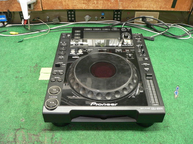 Pioneer CDJ-2000 動作品 修理履歴あり 町田電化サービス｜家電 修理の公式ブログ:PIONEER CDJ-2000 修理 2台