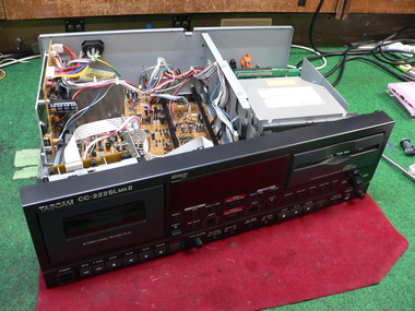 町田電化サービス｜家電 修理の公式ブログ:TASCAM CC-222SLMKⅡ 修理