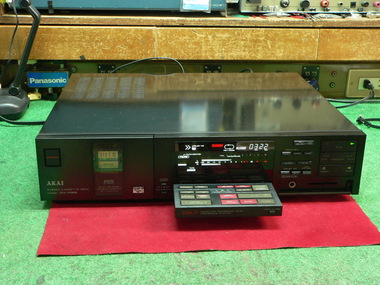 町田電化サービス｜家電 修理の公式ブログ:AKAI GX-R99 GX-F91 修理 カセットデッキ 広島県より I.C交換、他