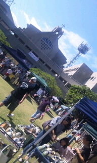 丘のチャペルのおにわ市 2011/11/23 15:18:36