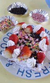 子供達と作ったケーキ(*^o^*)