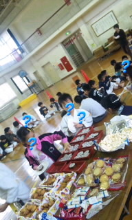 輪になって新年会 2012/01/08 22:19:21