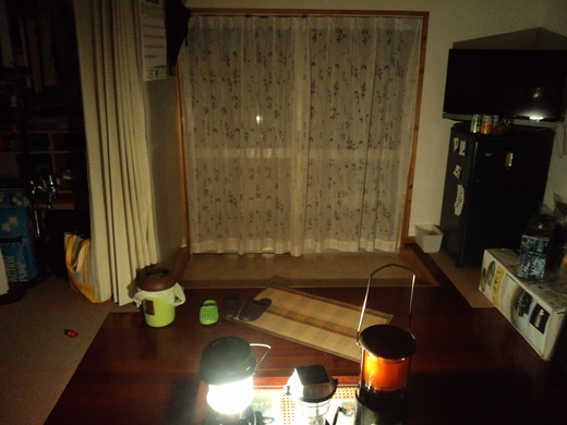 キャンプ用ＬＥＤランタン到着