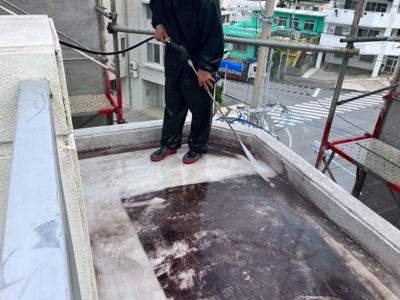 高圧水洗浄