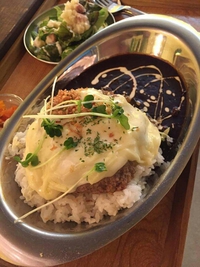 【ハンバーグカレー】【串カツ☆黒カレー部】 2015/08/05 14:41:51
