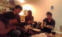 宴は続く… 2010/04/04 03:42:43