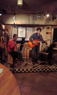 今夜はアルテ崎山にて歌の宴？ 2011/03/06 20:11:19