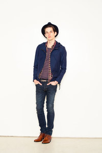 14SS LOUNGE LIZARD