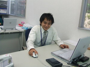 岩崎隆です。よろしく。