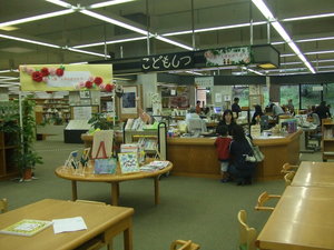 子供の本を借りにきました。