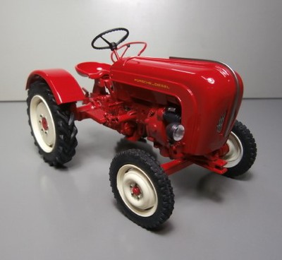 ポルシェ　トラクター　その４