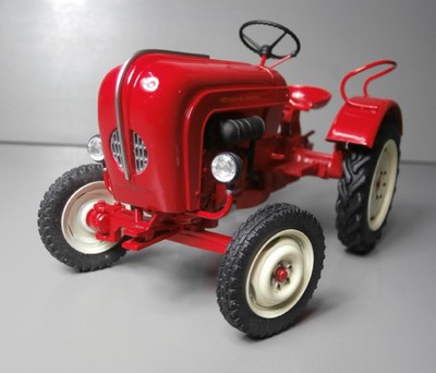 ポルシェ　トラクター　その４