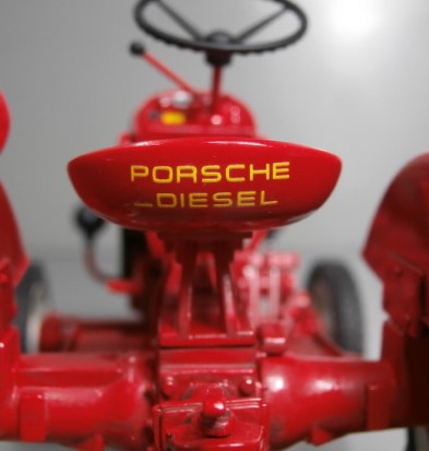 ポルシェ　トラクター　その４