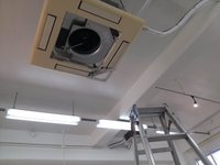 エアコン・・・(-_-;) 2012/06/19 11:56:16