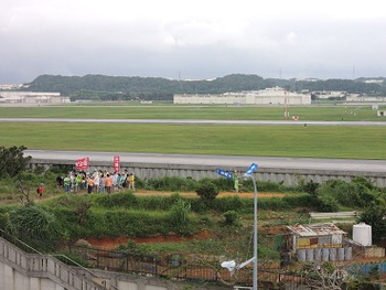 残念な連中。