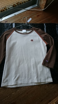 チャンピオン七分Tシャツ