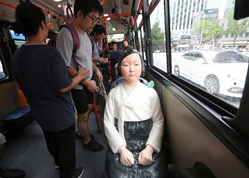 バスに慰安婦像?　いいじゃないか韓国人らしくて（笑）