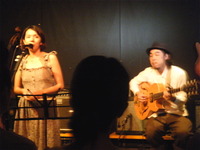 児玉奈央さんライブ