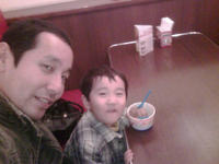 ベースを弾きます！ 2012/04/06 10:18:31