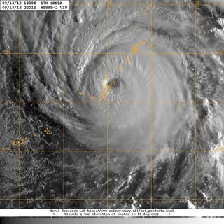 台風のため午前中お休みします