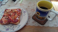 朝食は自家製パンピザやさ♪＼(^-^)／ 2014/07/06 08:31:52