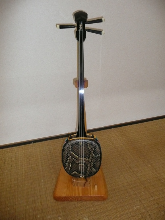 三線　修理