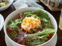 カフェでタコライスを食べました
