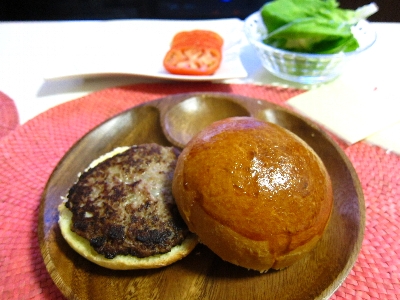 ブリオッシュでハンバーガー☆