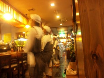 平敷屋エイサー（東）