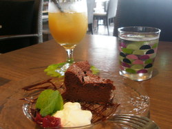 Cafe illy。。