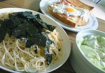 昼ごはん。