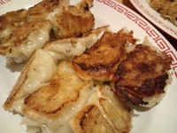 餃子。 2011/04/17 12:00:00