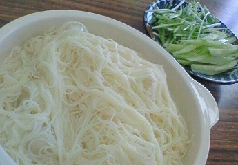 昼ごはん。