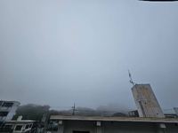 梅雨はお預けですです。