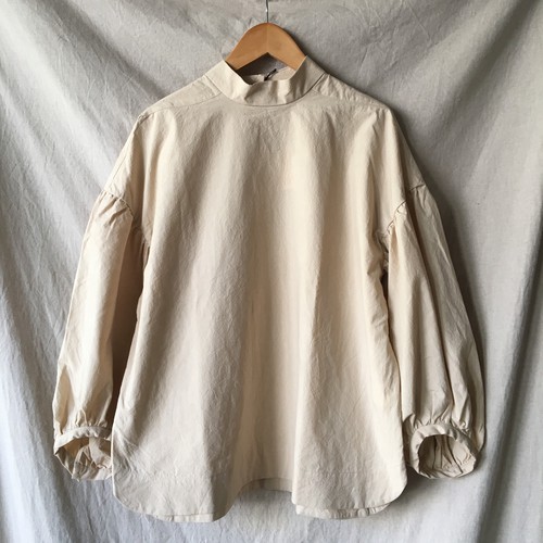 tous les jours:MAGALI マガリ 硫化染めコットンギャザースリーブプル 
