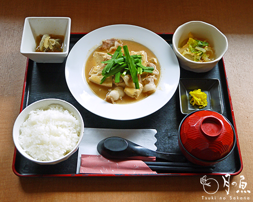 豚バラと豆腐の味噌煮定食　－2013/05/21－