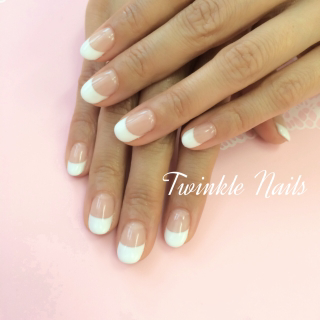 Twinkle Nails トゥインクル ネイルズ 4 11フレンチネイル