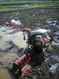 耕運機 2010/04/01 10:34:47