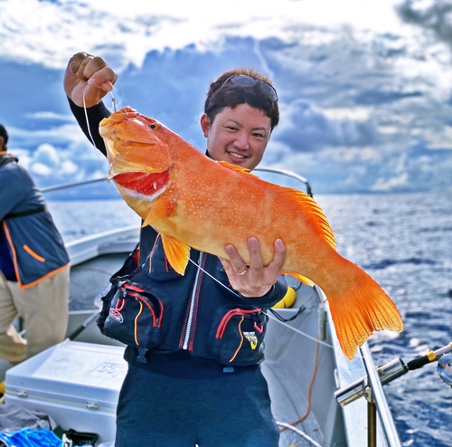 泳がせ釣り ハイサイオジサン泳がせると高確率で釣れる魚 海輝丸さん前編 シマノんチャンネル Fishingチームオヨガッシー