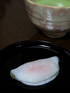 手作り花びら餅