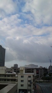 今日の沖縄の空 2010/12/13 08:56:22