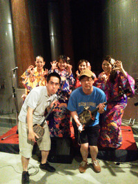 昨日の忠孝ライブ♪ 2011/09/15 14:31:03