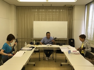 新人さん奮闘中